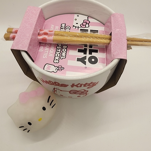 Hello Kitty | Kitchen | Hello Kitty Ramen Bowl 6oz | Poshmark